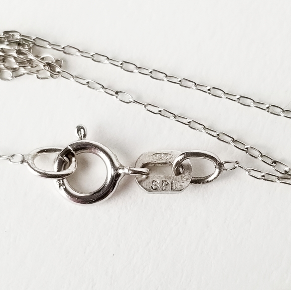 Sterling Silver Celtic Knot Pendant Necklace EUC - Picture 11 of 12